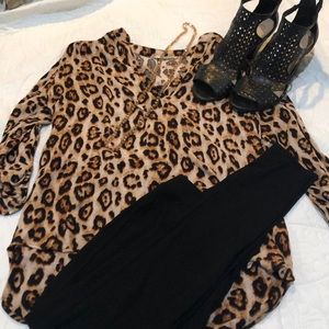 Leopard top
